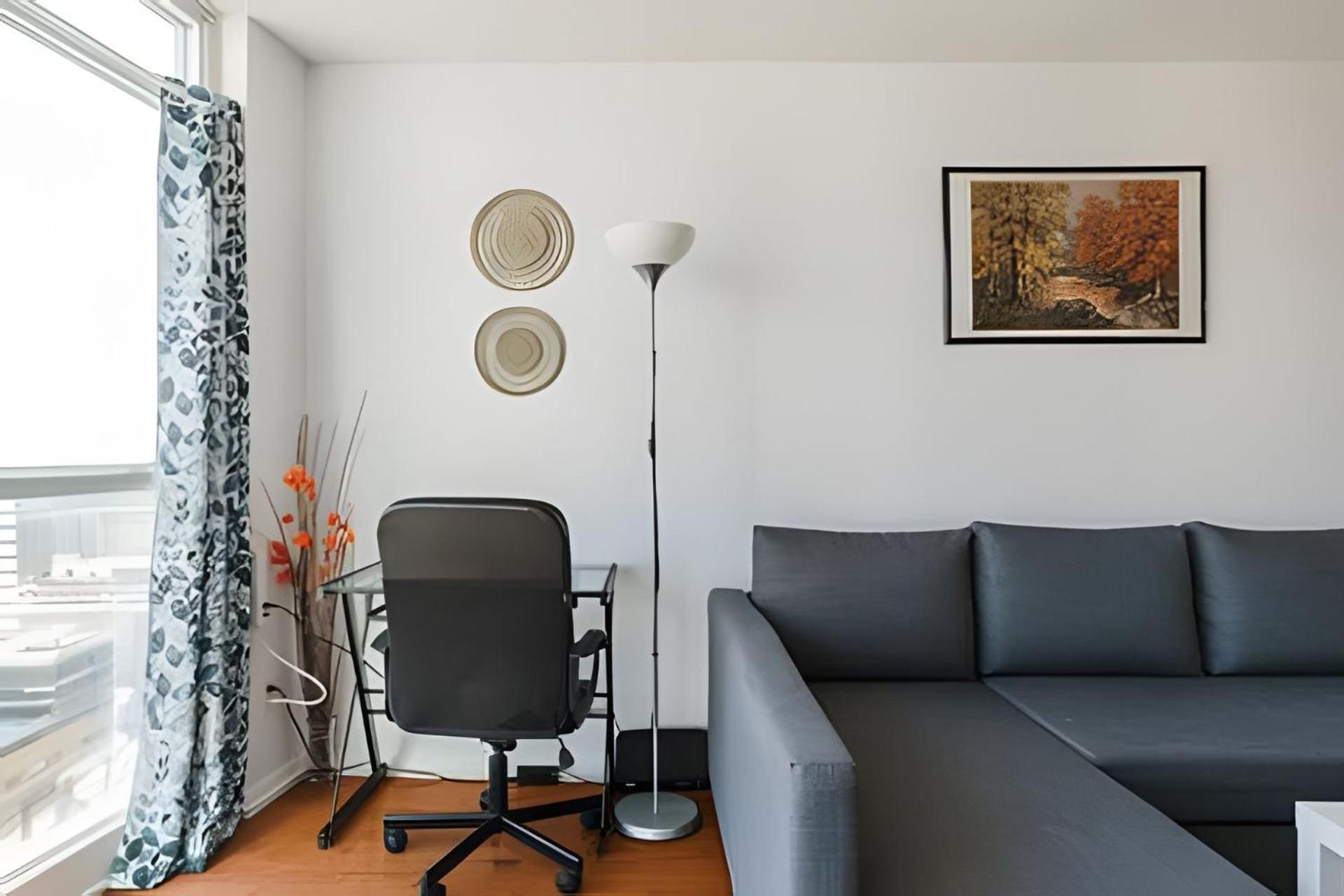 Lanterra Downtown Apartment