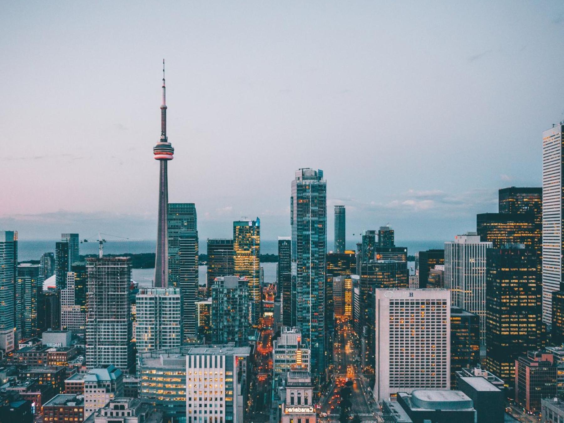 Apartment Lanterra Downtown Toronto