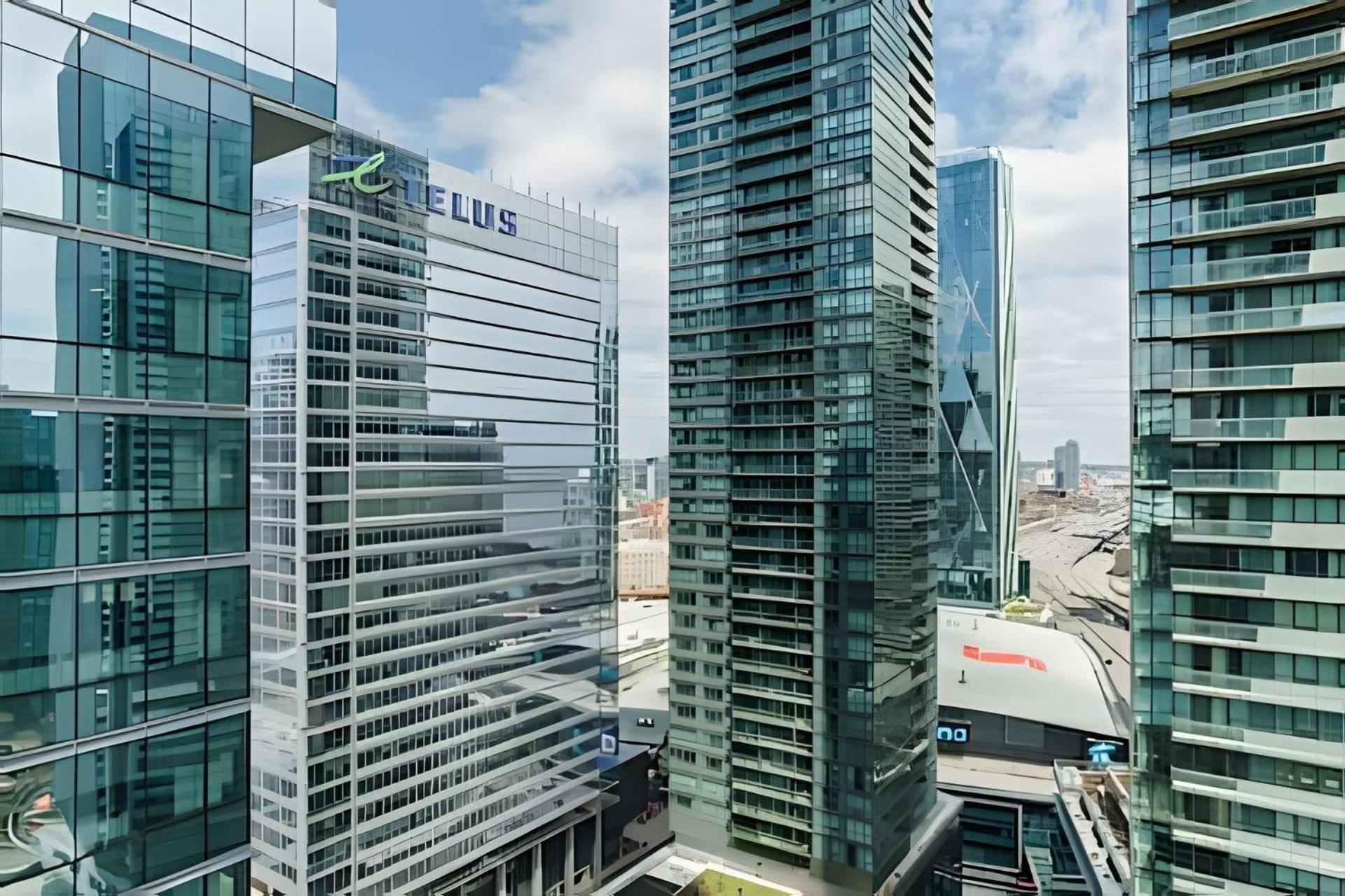 Lanterra Downtown Apartment